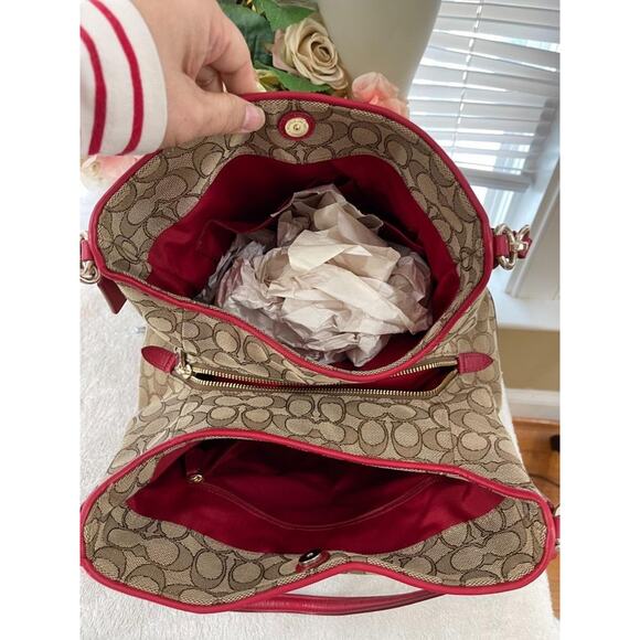 Coach Phoebe Signature Outline Shoulder Bag/Purse #36424 Khaki/Red (u300 - Picture 10 of 10